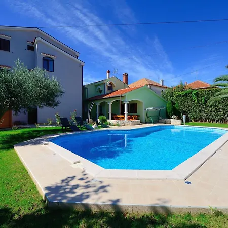 Marinko, No 4 Apartman